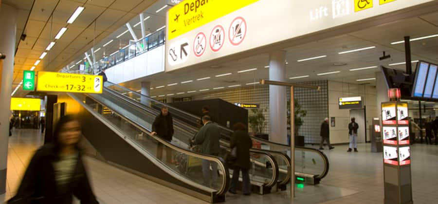 img_stories_smart airports_900x419